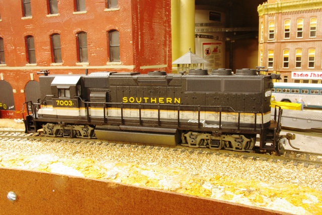 Filename: SOU 7003 engineer side.jpg
Size: 188.74 KB
Today, 06:43 PM